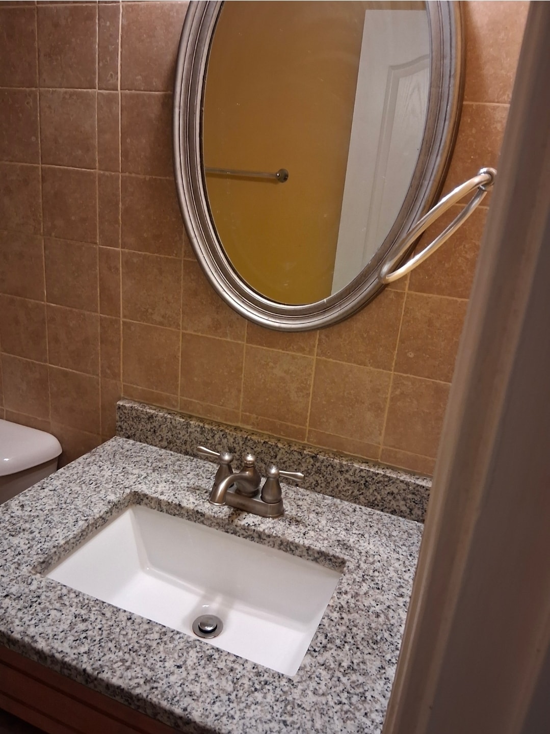 Bathroom - 4414 Housworth Dr