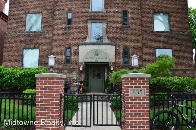 Building Photo - 835 W Wayne St