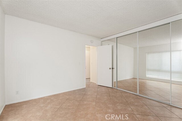 Building Photo - 531 S La Veta Park Cir