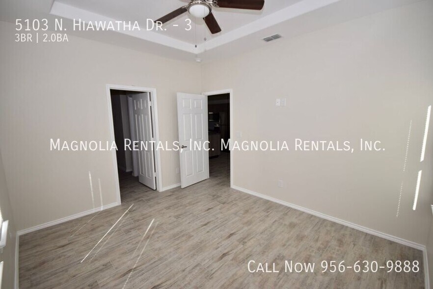 Building Photo - 5103 N Hiawatha Dr