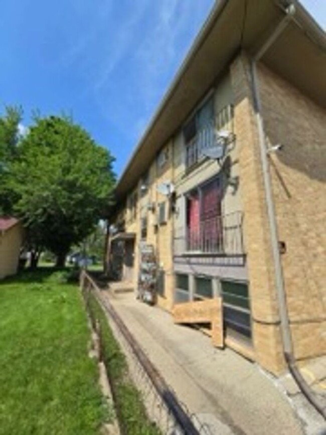 Interior Photo - Brickstone Apts LLC