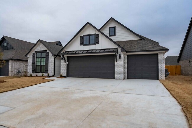 Building Photo - New Construction Home 4 Bed 3 Bath in Bixby!