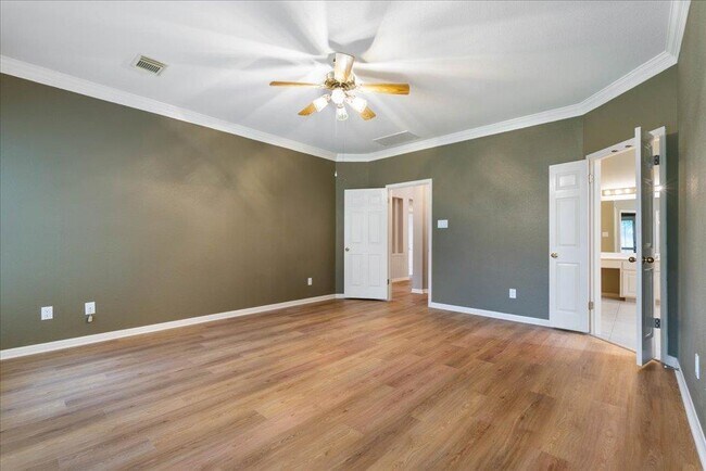 Building Photo - 1414 Dapplegrey Ln