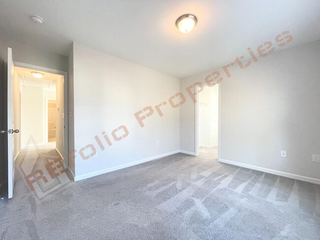 Building Photo - Stunning 4 Bedroom 2.5 Bathroom Home w/ Primary Suite on Main Level @ Ashcroft, Clayton, Availabl...