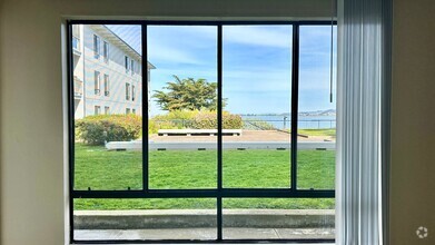 Building Photo - Water Views - Walk to the Water from your ...