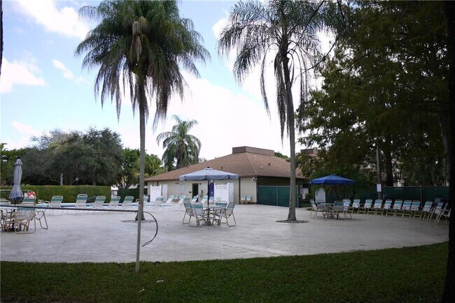 Building Photo - 7720 NW 50th St