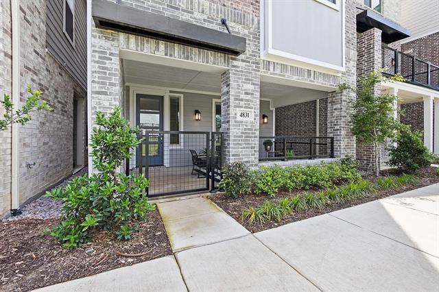 Building Photo - 4831 Aldenbury St