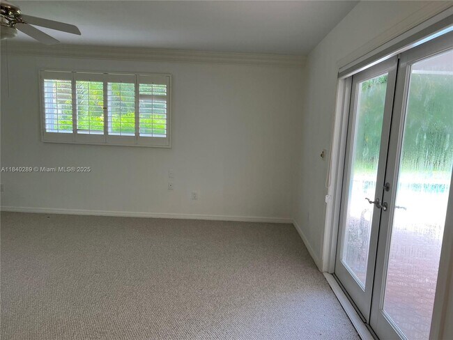 Building Photo - 5870 SW 96th St