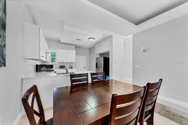 Building Photo - 3702 54th Dr W