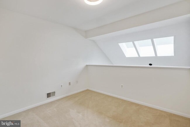 Building Photo - 11311 Harborside Cluster