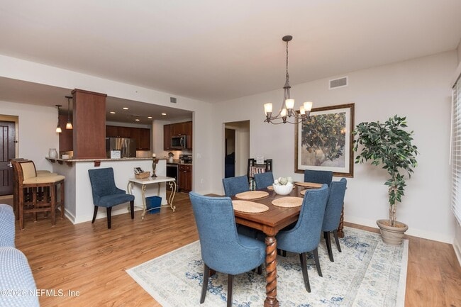 Building Photo - 945 Registry Blvd