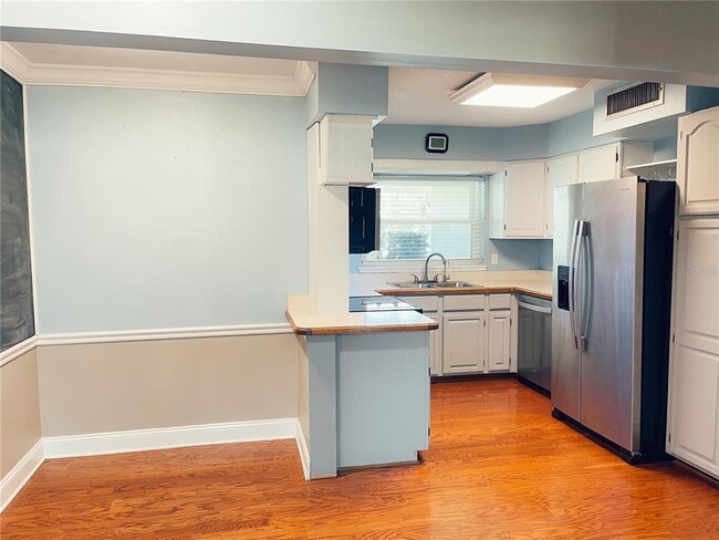 Building Photo - 1406 Ensenada Dr