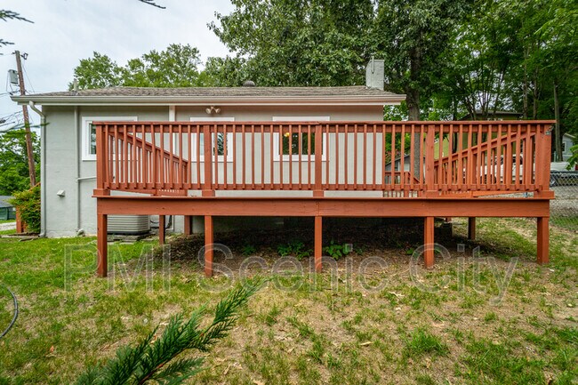 Building Photo - 416 Jadie Ln