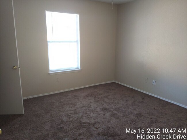 Building Photo - 1200 Hidden Creek Dr
