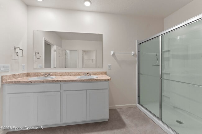 Building Photo - 7349 Tourmaline Dr