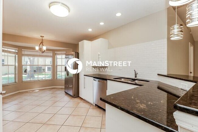 Building Photo - 4 Bedroom Pet-Friendly Home in SPRING HILL...