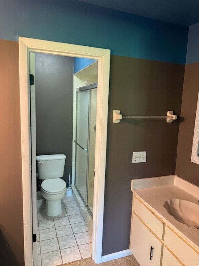 Building Photo - 150 Limewood Pl