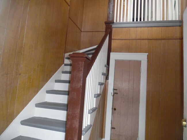 Building Photo - 1426-1430 URANIA/FELICITY