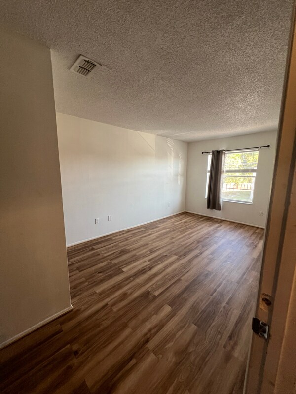 Building Photo - 430 Banana Cay Dr