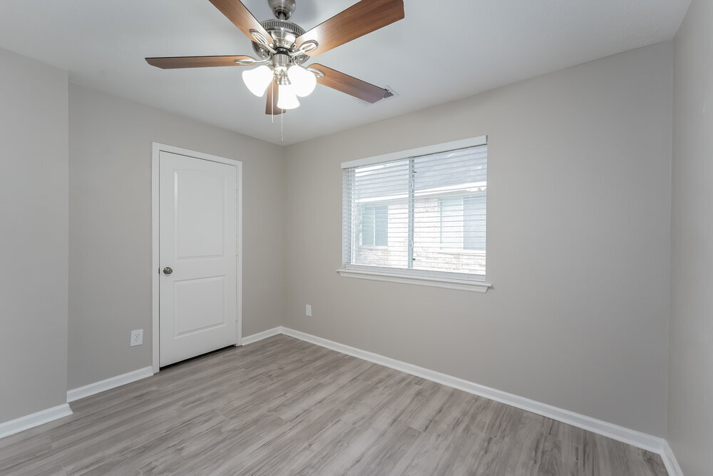 Building Photo - 18006 Oakmoss Hill Ct