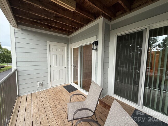 Building Photo - 18801 Nautical Dr