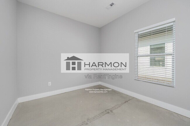 Building Photo - 2172 S Thatcher Ct