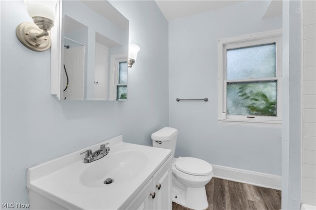 Building Photo - 3209 W 92nd St