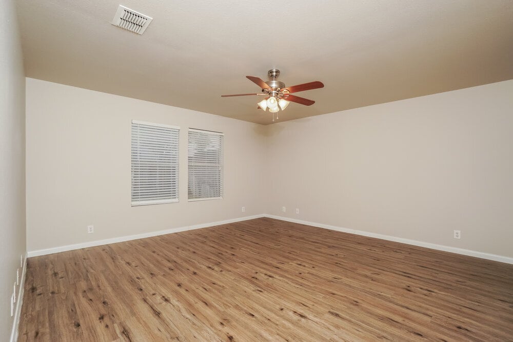 Building Photo - 120 Bay Willow