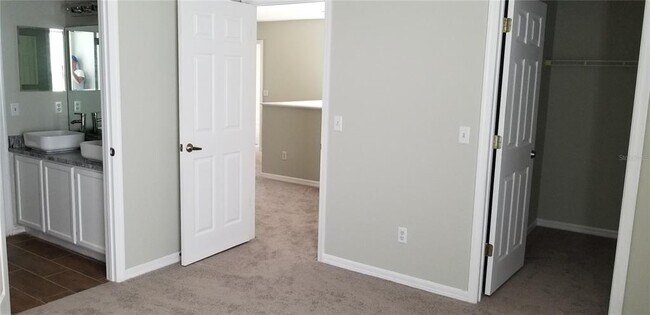 Building Photo - 103 Riggs Cir