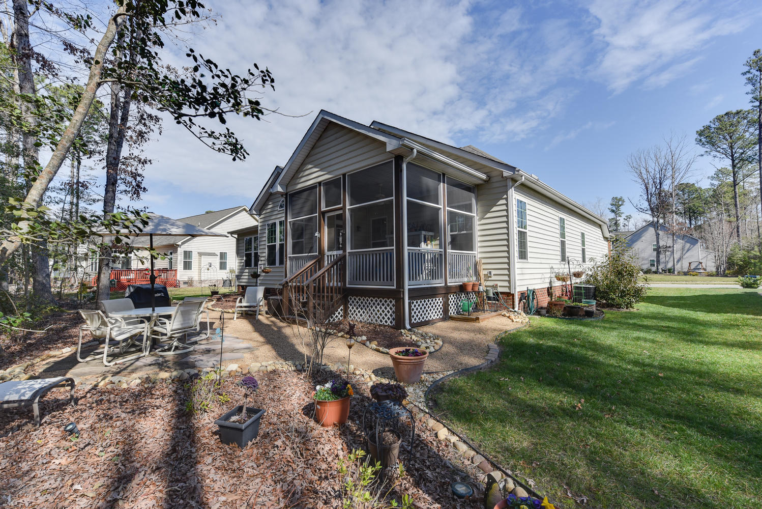 Building Photo - 13318 Beacon Hill Way