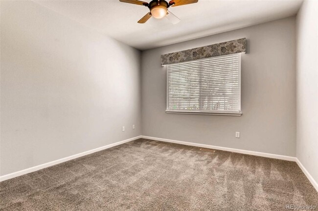 Building Photo - Charming 2 bedroom/ 2-bathroom unit in Castleview Condominium complex- Great location - 1 car gar...