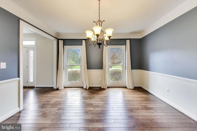 Building Photo - 114 Fordham Dr
