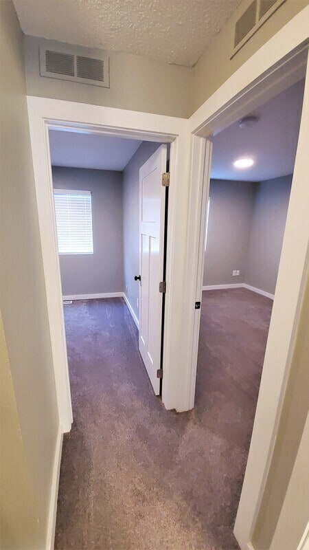 Building Photo - 448 N 18th Ave