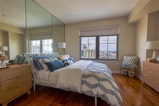 Building Photo - 345 Bayshore Blvd