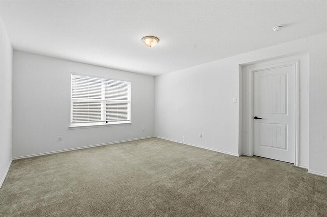 Building Photo - 13812 Virtue St