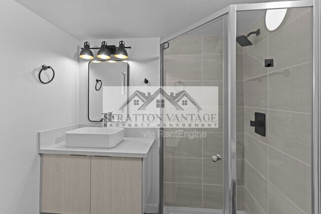 Building Photo - 7428 E Carol Cir