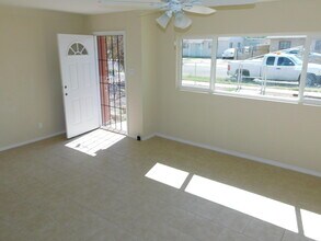 Building Photo - 8308 Capitan Cir