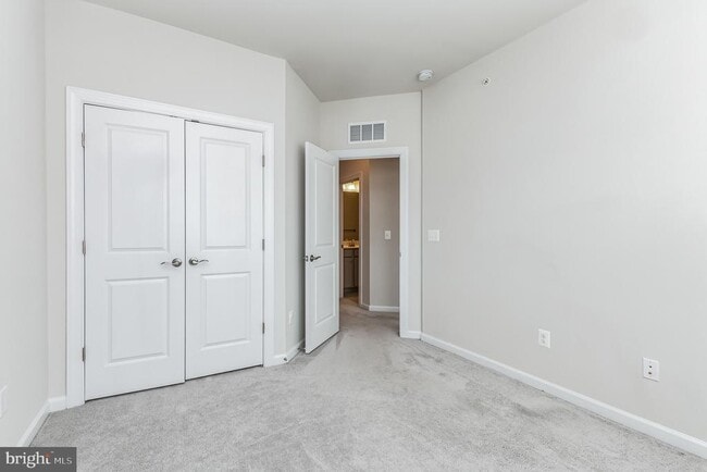 Building Photo - 20763 Heron Landing Dr