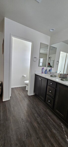 Building Photo - 11386 Dunhaven Way