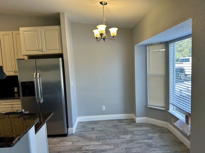 Building Photo - 473 Flamingo Blvd