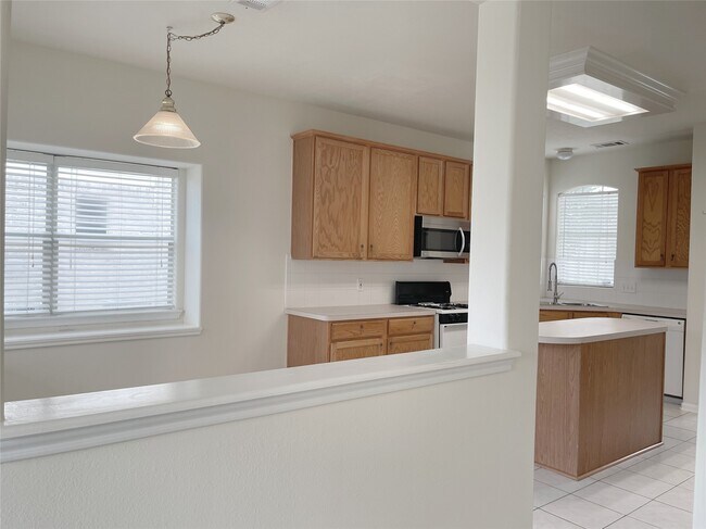 Building Photo - 18807 Harbor Key Cir