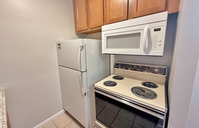 Interior Photo - Lafayette Hills
