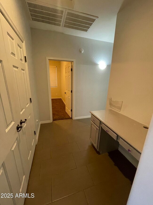 Building Photo - 3810 S Star Canyon Dr