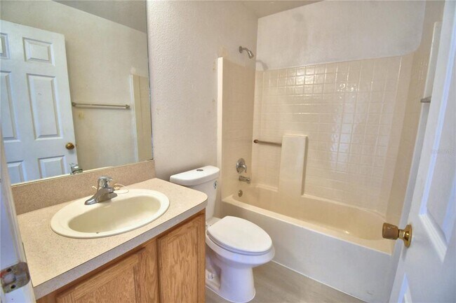 Building Photo - 116 Briarcliff Dr