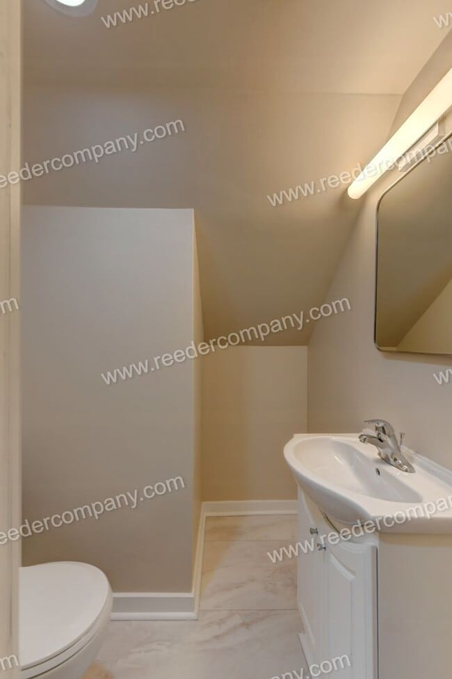 Building Photo - Completely remodeled 3 bedroom 1.5 bathroom house in Hammond
