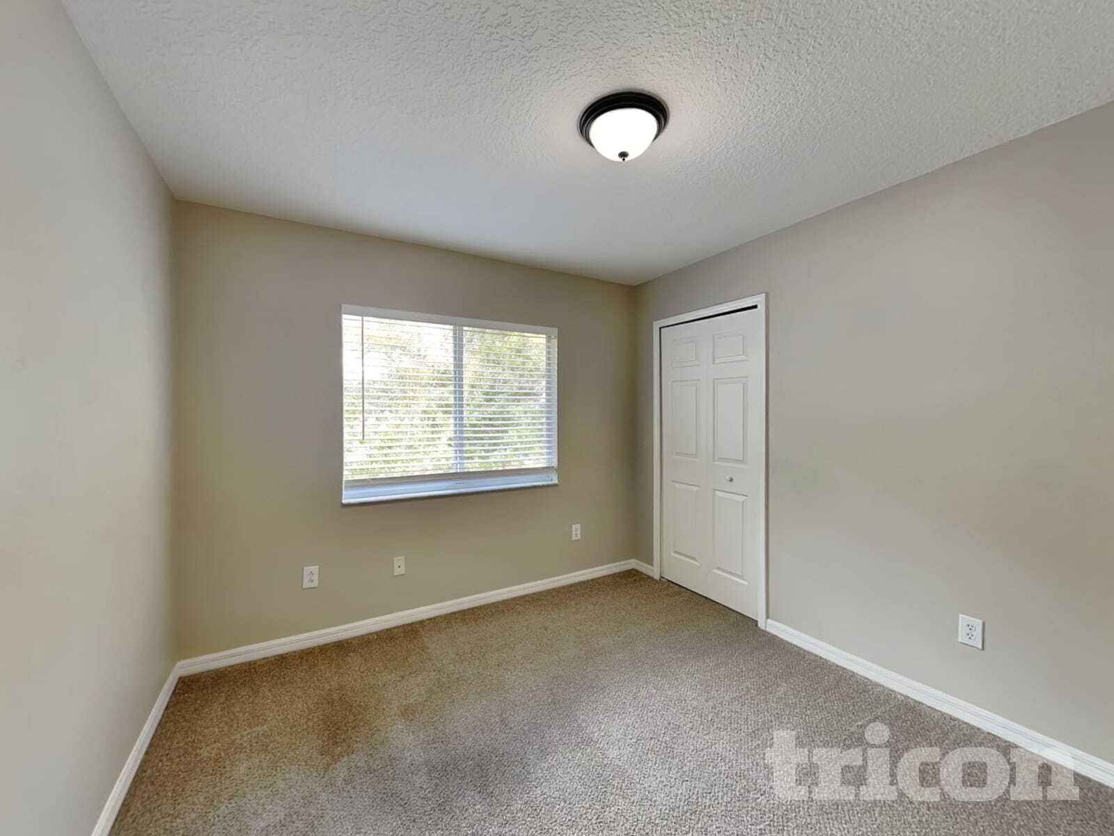 Building Photo - 6137 Skylarkcrest Dr