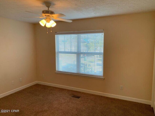 Building Photo - 2146 Sterling Cove Blvd