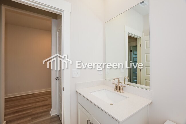 Building Photo - 874 Bur Oak Ct