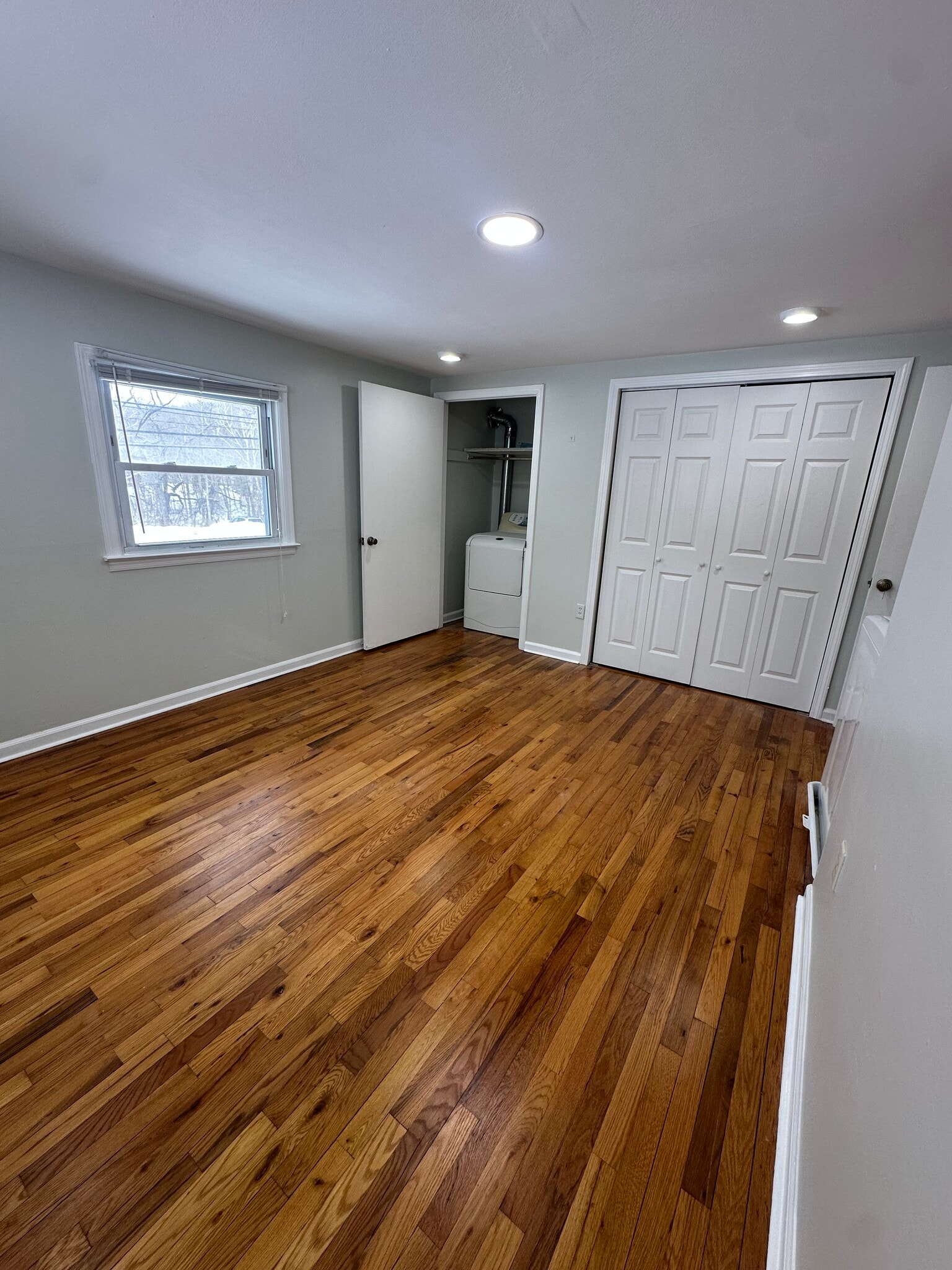 Building Photo - 211 Kent Rd