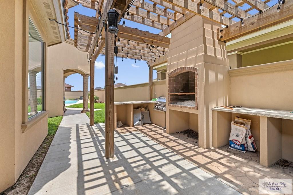 Building Photo - 6012 Wendy Lue Ct